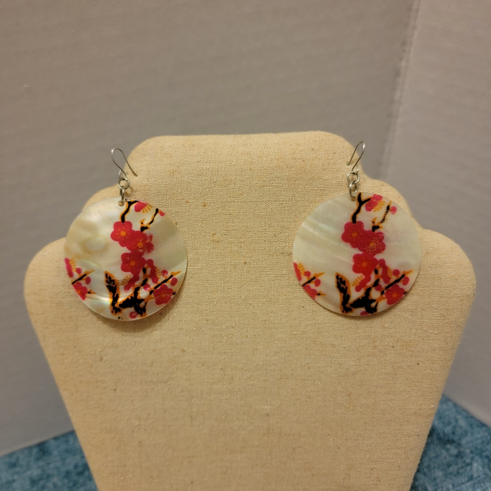 Floral Mother of Pearl Earrings